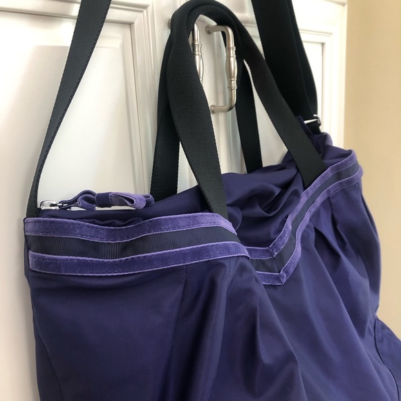 EUC Ivivva by Lululemon duffel bag - Picture 5 of 14